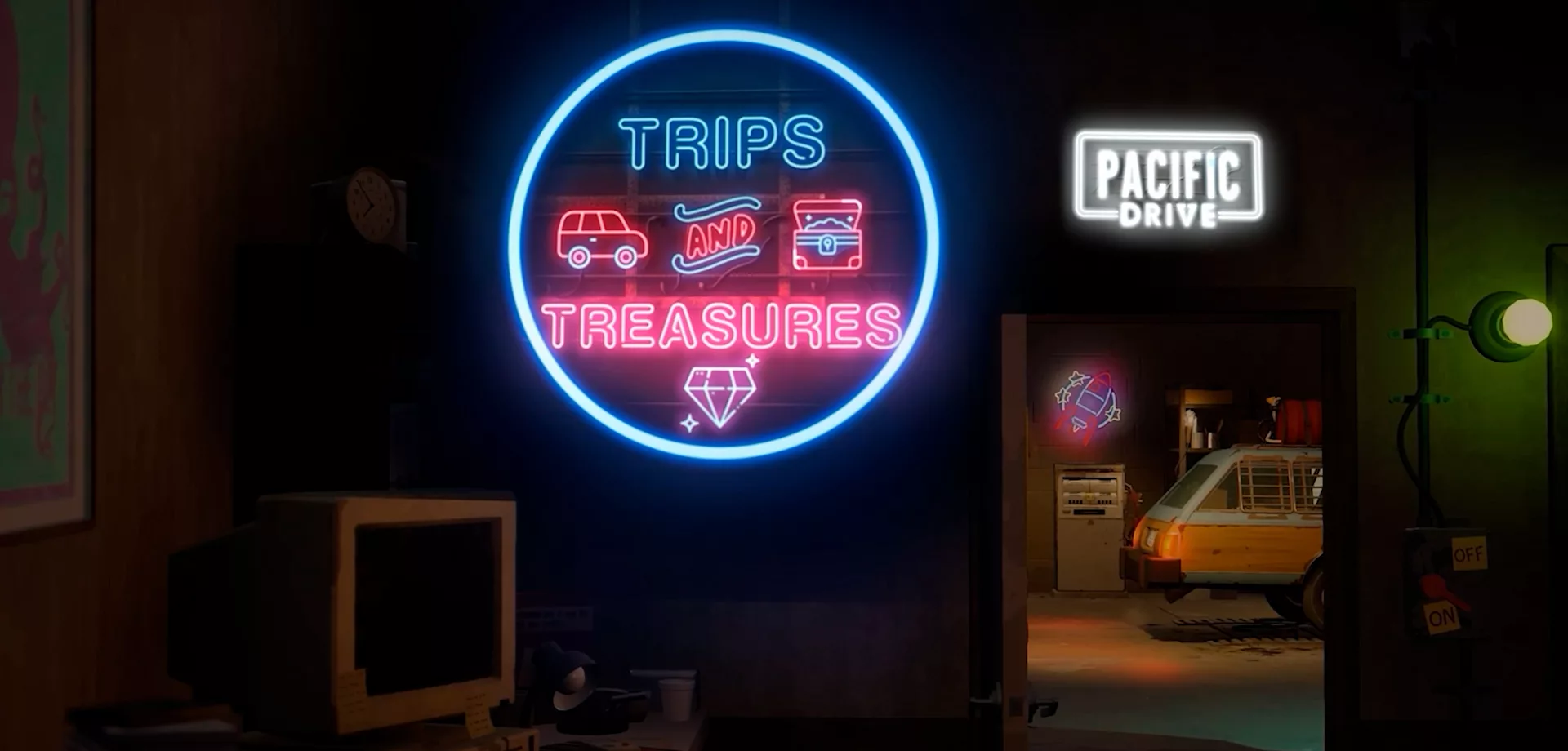 Pacific Drive Trips and Treasures com a imagem de uma garagem, um carro estacionado e um letreiro luminoso em azul e vermelho com o nome da atualização.